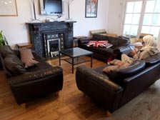 �O���[�u�E�C���O���b�V���E�Z���^�[�E�G�N�Z�^�[